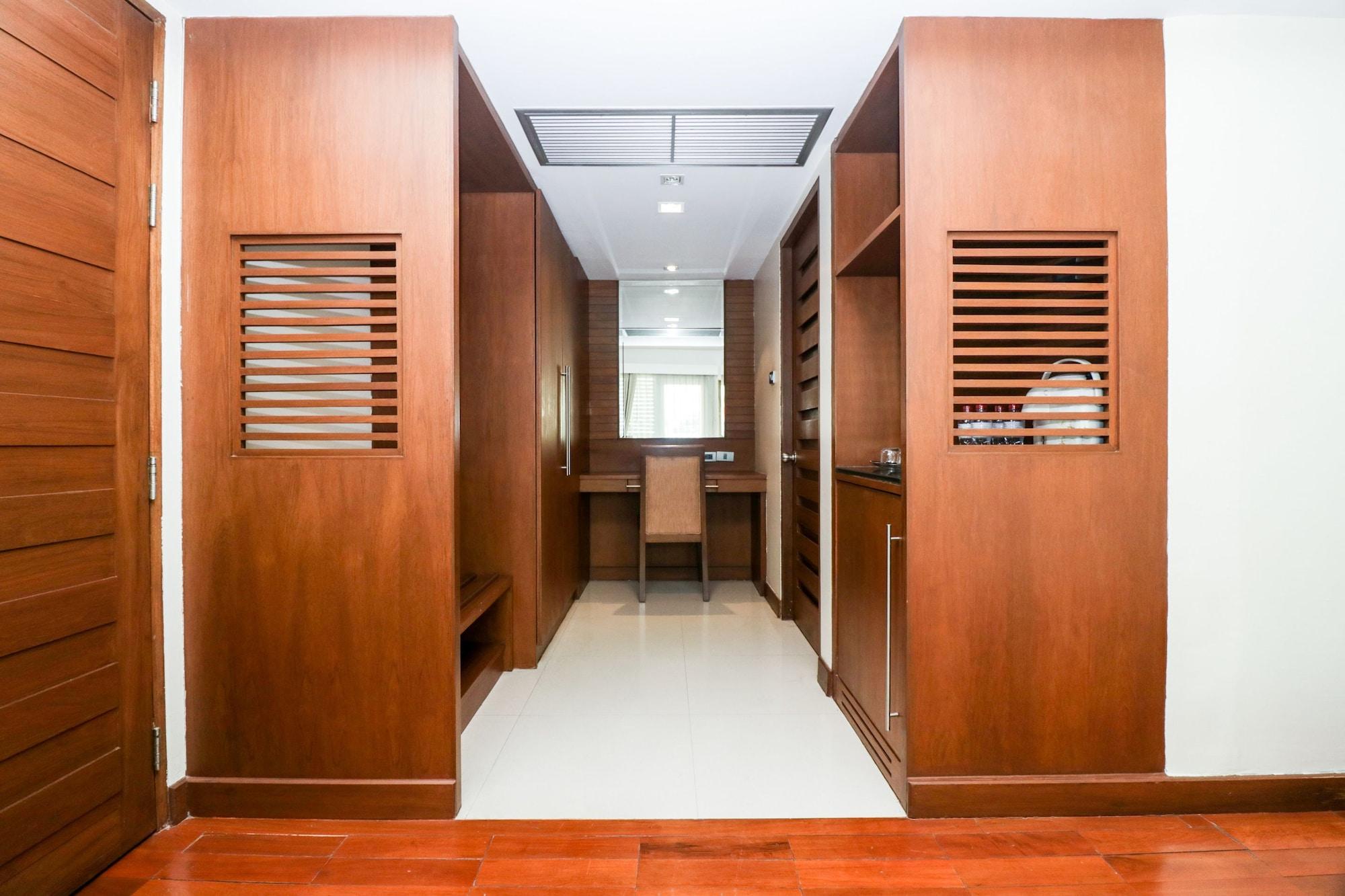 Bally Sukhumvit Khách sạn
