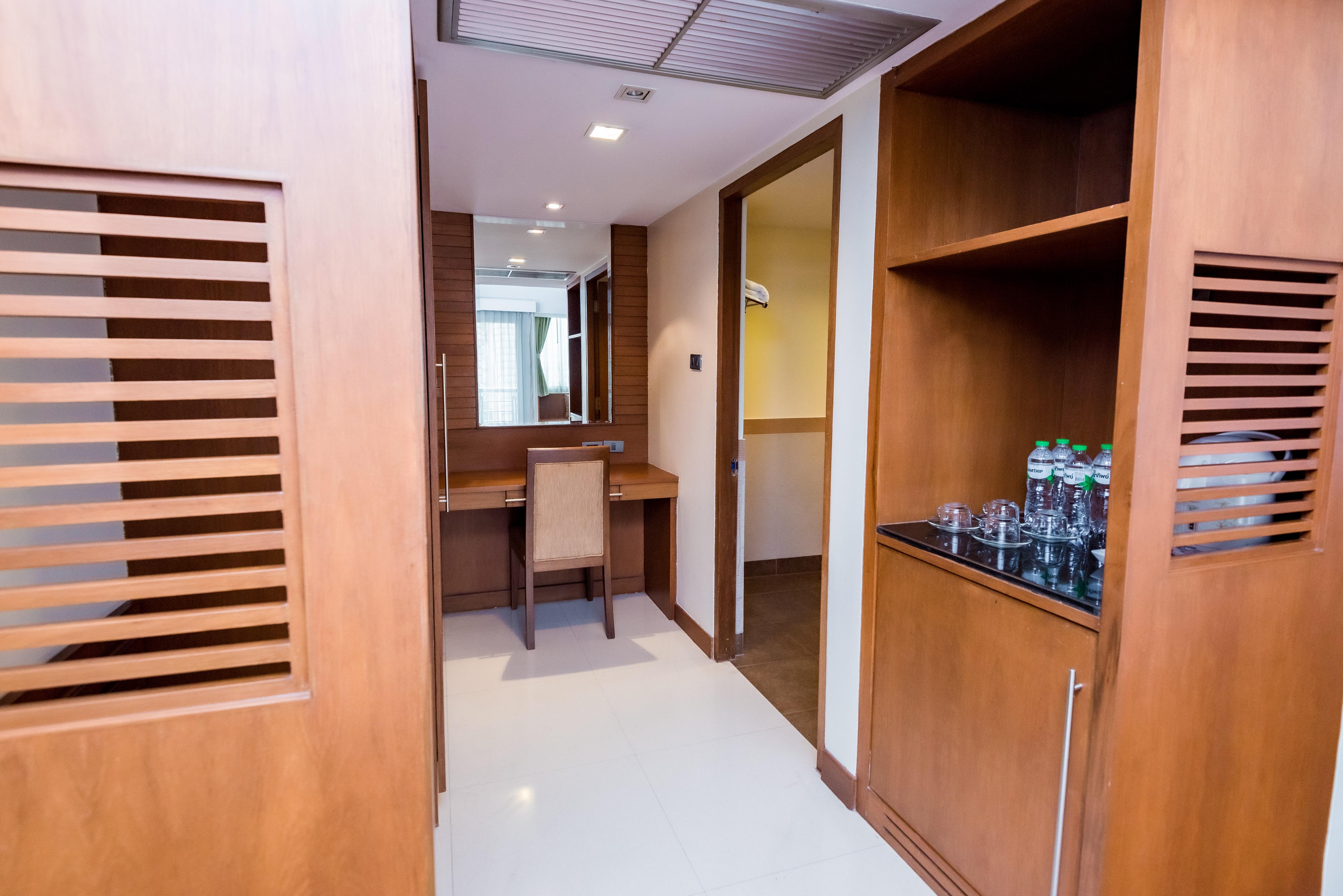 Khách sạn Bally Sukhumvit 3*
