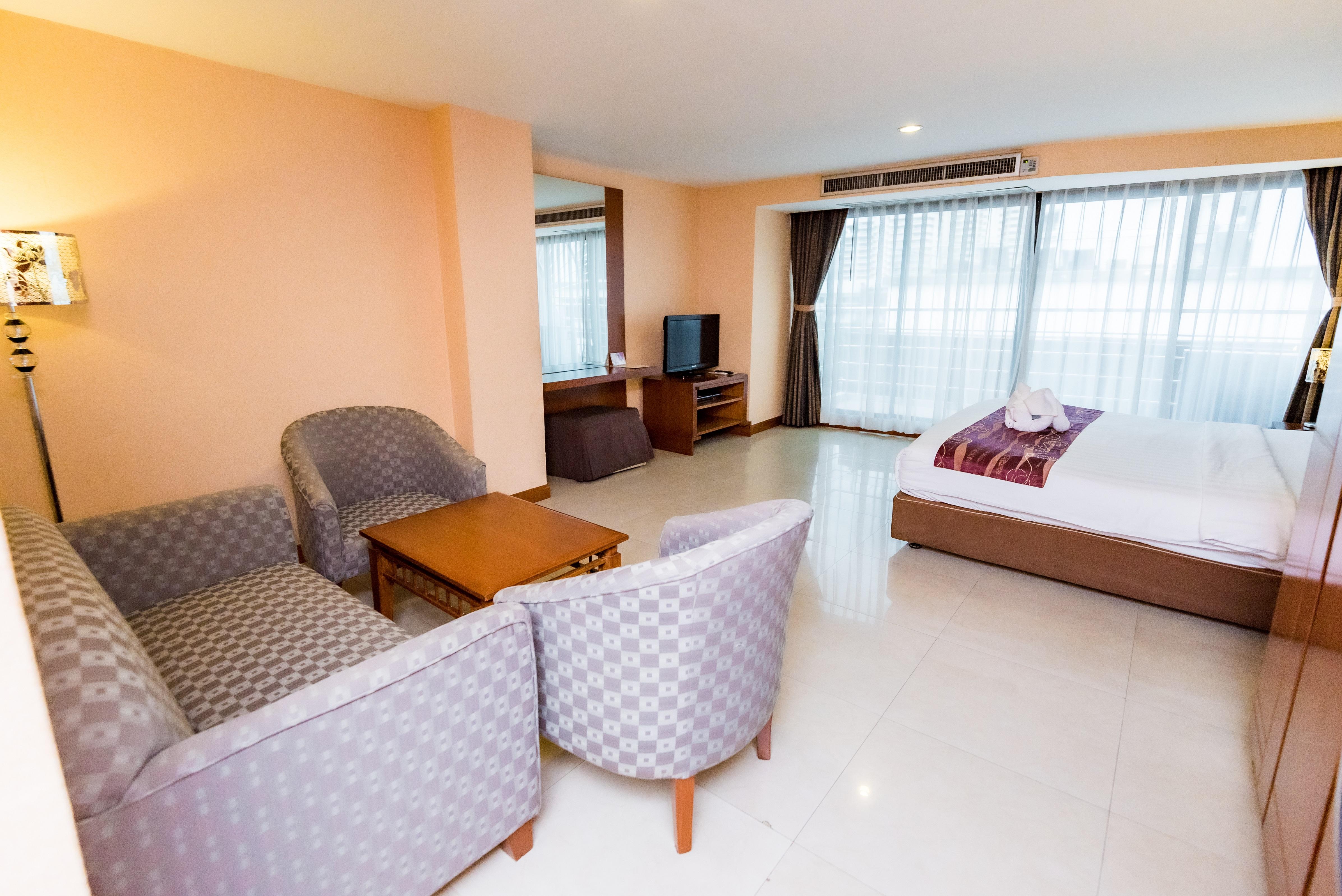 Khách sạn Bally Sukhumvit 3*