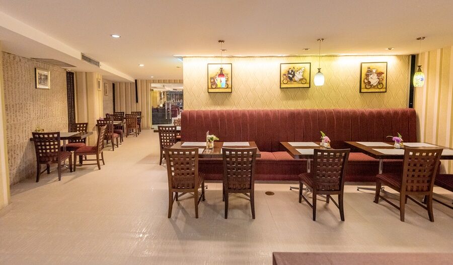 Khách sạn Bally Sukhumvit