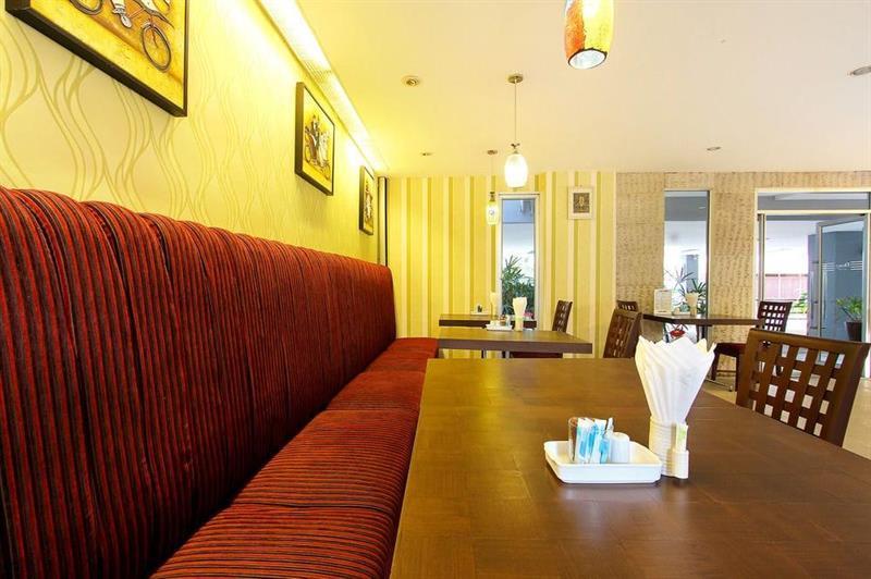 Bally Sukhumvit Khách sạn Bangkok